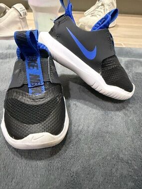 Toddler Nike Flex Runner sz 5c